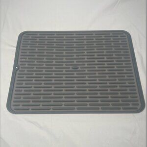 OXO Large Silicone Dish Drying Mat (Dimensions 16.9" x 12.5" x 0.25")